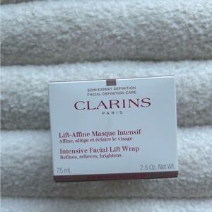 New Unopened Clarins V-Facial Intensive Wrap Depuffing Face Mask